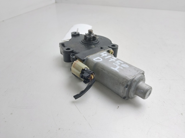 HYUNDAI 824502F000 Motor del elevalunas de la puerta delantera izquierda  comprar en Ponferrada