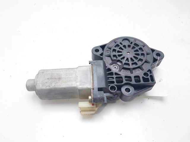 HYUNDAI 824502F000 Motor del elevalunas eléctrico comprar Barcelona