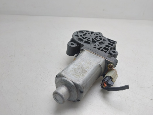 824502F000 HYUNDAI Motor del elevalunas de la puerta delantera izquierda  comprar en Oviedo