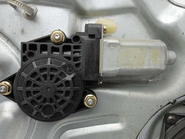 HYUNDAI 824502F000 Motor del elevalunas eléctrico comprar Pamplona