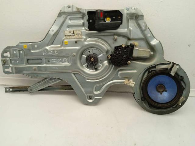 824502F000 HYUNDAI Motor del elevalunas de la puerta delantera izquierda  disponible Vigo