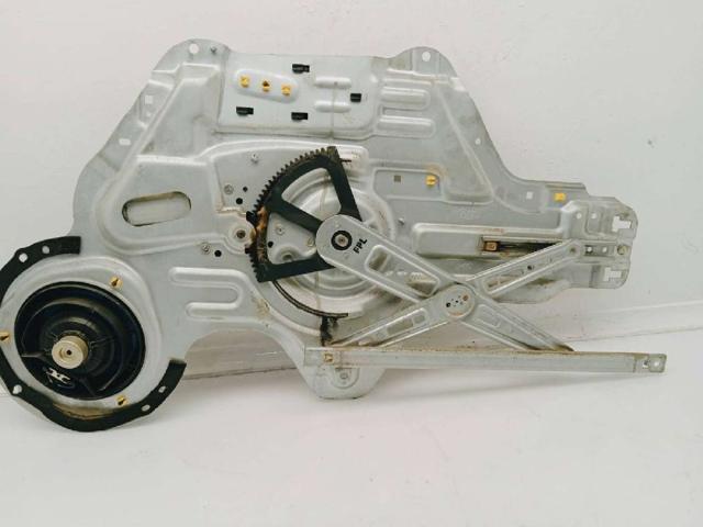 824502F000 Motor del elevalunas eléctrico comprar Almería