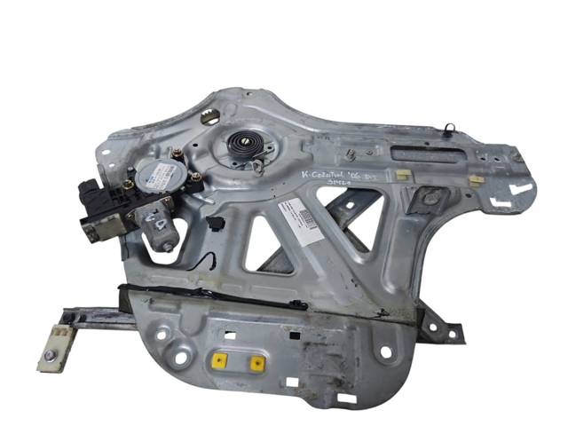 824504D010 HYUNDAI  disponible Vigo