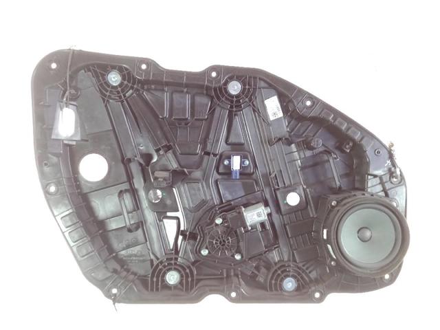 82450D4000 Cristal de puerta delantera derecha comprar Almería