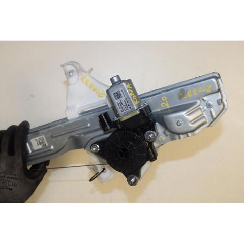 82450J9000 Motor del elevalunas de la puerta delantera izquierda  comprar en Zaragoza