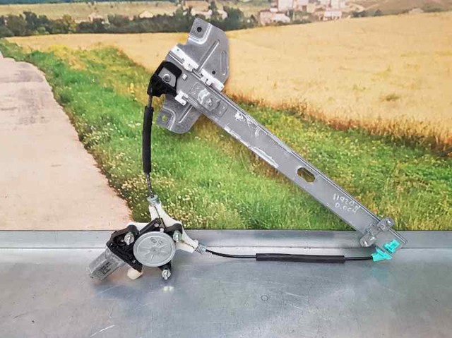 824601W000 Hyundai/Kia