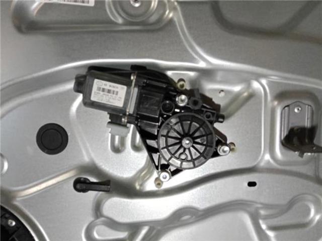 824602R000 HYUNDAI comprar Madrid