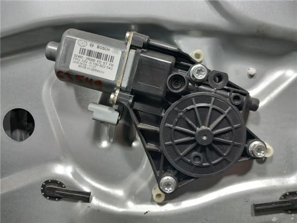 824602R000 HYUNDAI comprar Madrid