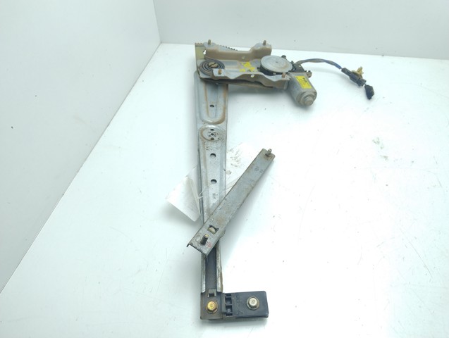 HYUNDAI 824603E000 Motor del elevalunas de la puerta delantera derecha  comprar en Albacete