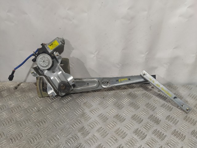824603E000 Motor del elevalunas de la puerta delantera derecha comprar Girona