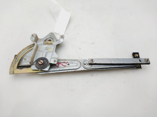 824603E000 Motor del elevalunas de la puerta delantera derecha comprar Almería