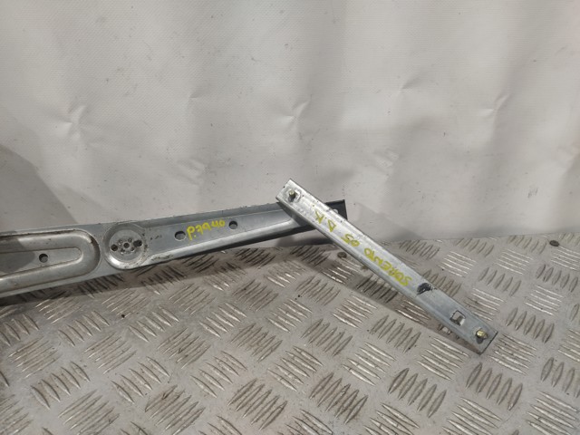 HYUNDAI 824603E000 Motor del elevalunas de la puerta delantera derecha comprar Tarragona