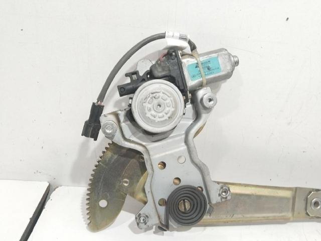 HYUNDAI 824604D000 Motor del elevalunas de la puerta delantera derecha  disponible Lugo