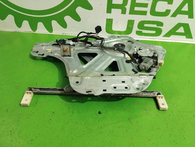 HYUNDAI 824604D000 Motor del elevalunas de la puerta delantera derecha  disponible Valladolid