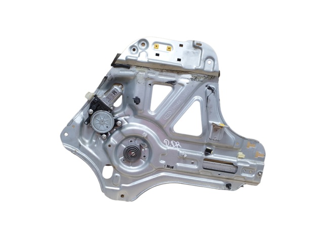 HYUNDAI 824604D000 Motor del elevalunas de la puerta delantera derecha  en stock Terrassa