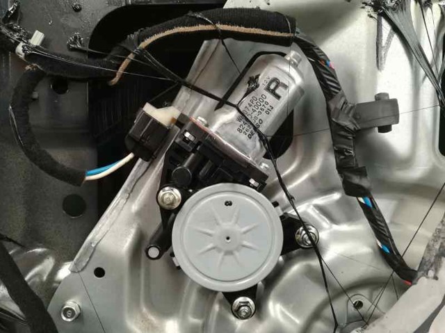 824604D000 Hyundai/Kia