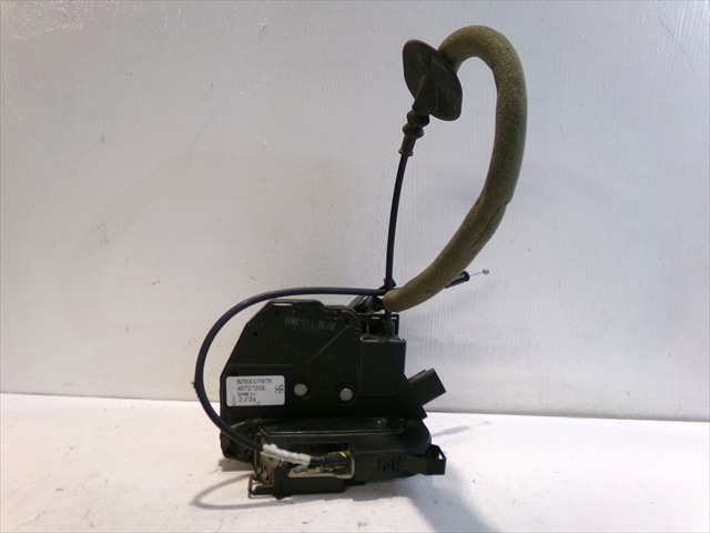 825000767R Renault (RVI)