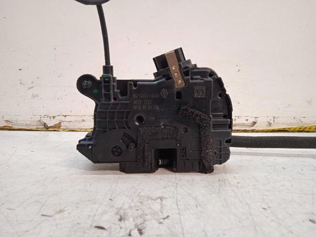 825002104R Renault (RVI)