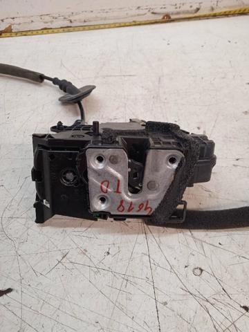 825002104R Cerradura de la puerta trasera derecha  comprar en Zaragoza