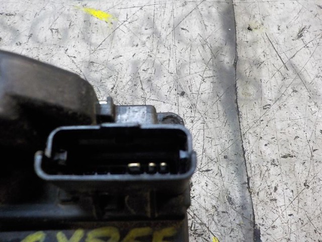 82500JD900 NISSAN Cerradura de la puerta trasera derecha  disponible Ourense