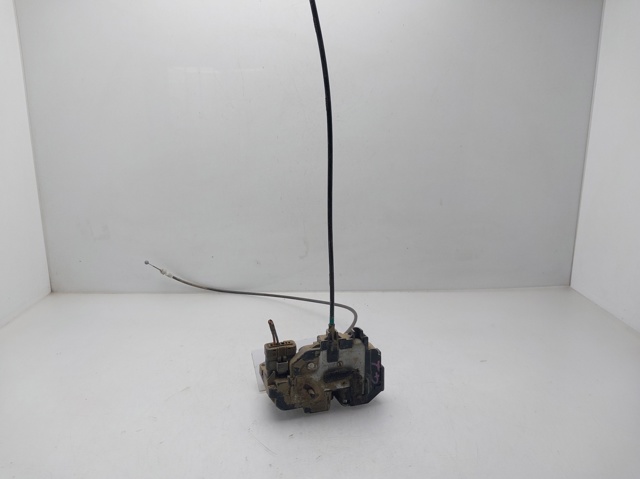 82500JD90C Cerradura de la puerta trasera derecha  en stock Sabadell