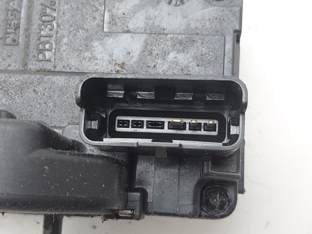 82500JD90C Cerradura de la puerta trasera derecha  disponible Burgos