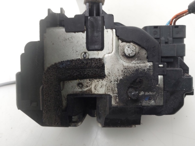 NISSAN 82500JD90C Cerradura de la puerta trasera derecha comprar Tarragona