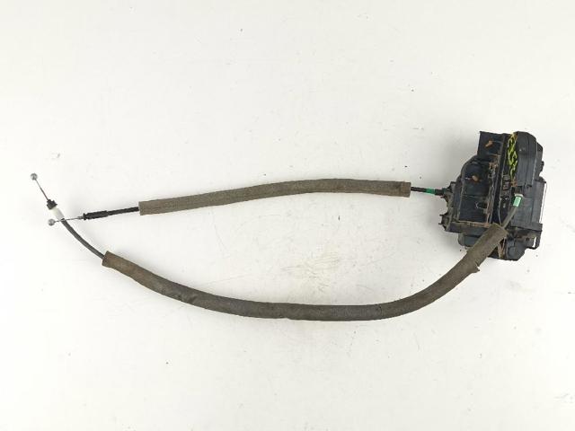 82500JD90C NISSAN Cerradura de la puerta trasera derecha  en stock Huelva