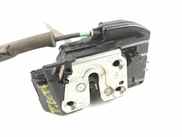 82500JD90C Cerradura de la puerta trasera derecha comprar Girona