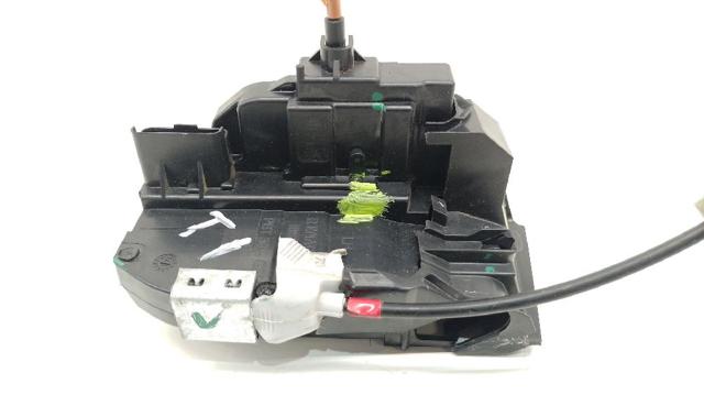 NISSAN 825014EA2A Cerradura de puerta trasera izquierda  comprar en Ponferrada