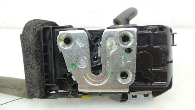 NISSAN 82501BA60B Cerradura de puerta trasera izquierda  disponible Lugo