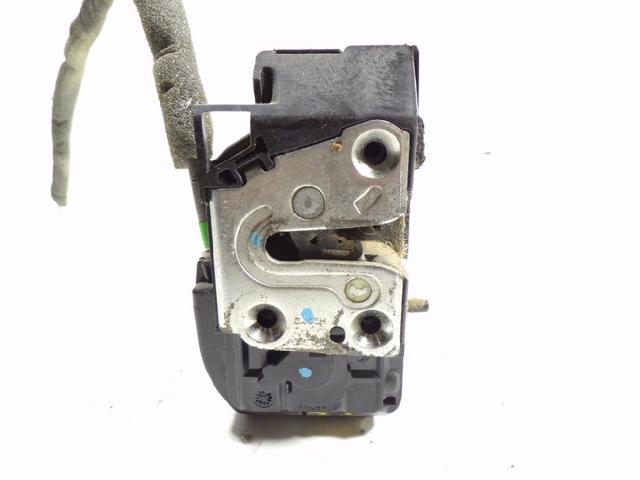NISSAN 82501JD900 Cerradura de puerta trasera izquierda comprar Barcelona
