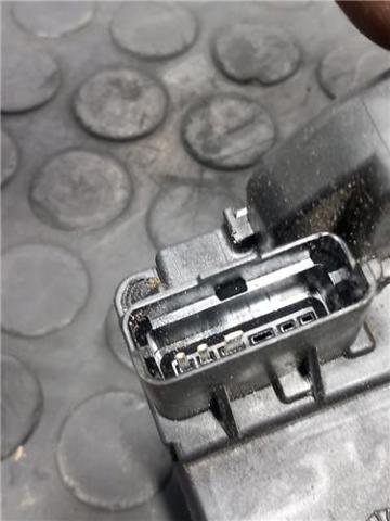 82501JD900 NISSAN Cerradura de puerta trasera izquierda  comprar en Oviedo
