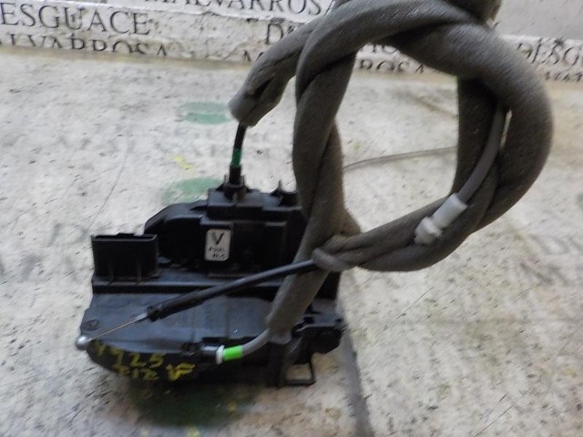 NISSAN 82501JD900 Cerradura de puerta trasera izquierda comprar Barcelona