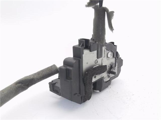 NISSAN 82501JD900 Cerradura de puerta trasera izquierda  comprar en Ponferrada