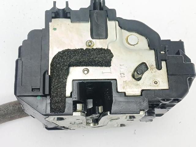 82501JD900 NISSAN Cerradura de puerta trasera izquierda  comprar en Jaén