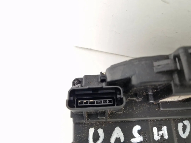 82501JD90C Cerradura de puerta trasera izquierda  comprar en Reus