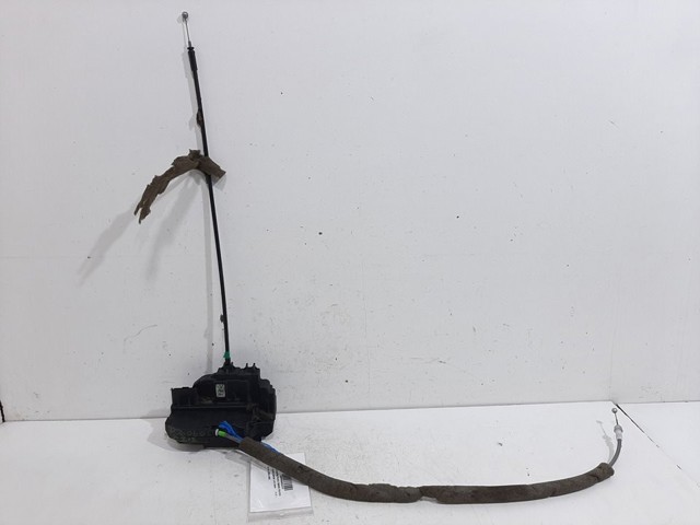 82501JD90C Cerradura de puerta trasera izquierda  disponible Málaga