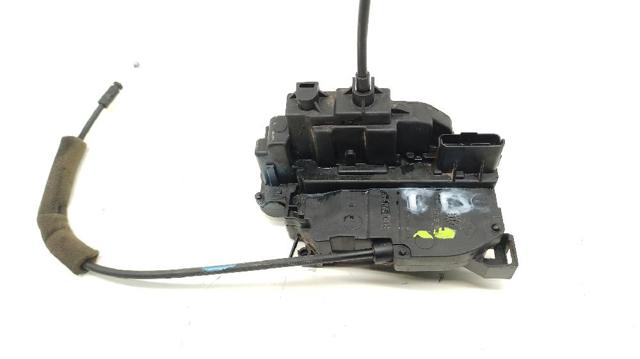 RENAULT 825020002R Cerradura de la puerta trasera derecha  disponible Valladolid