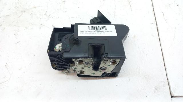 RENAULT 825022281R Cerradura de la puerta trasera derecha  en stock Terrassa