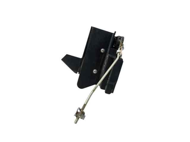825022281R Cerradura de la puerta trasera derecha  en stock Sabadell
