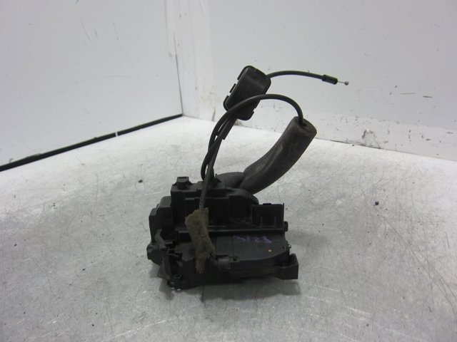 RENAULT 825028873R Cerradura de la puerta trasera derecha comprar Barcelona