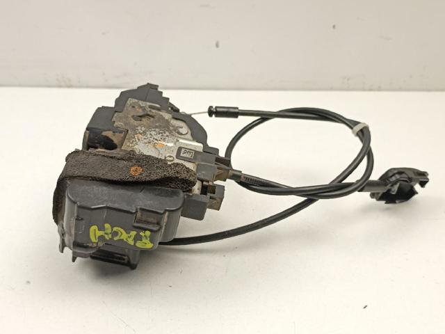 825028873R Cerradura de la puerta trasera derecha  en stock Castellón