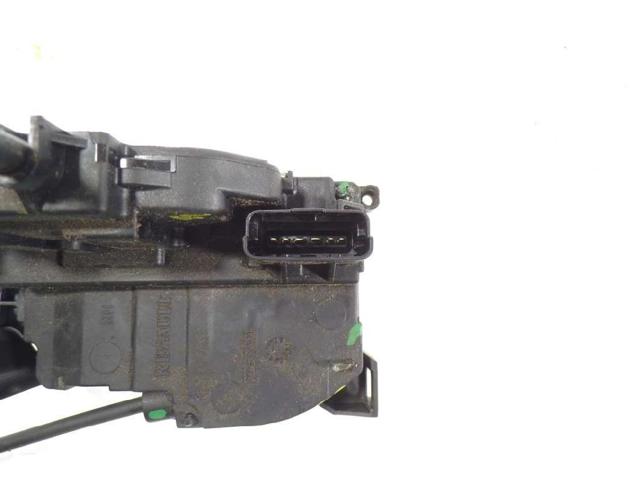 825028873R RENAULT Cerradura de la puerta trasera derecha comprar Madrid