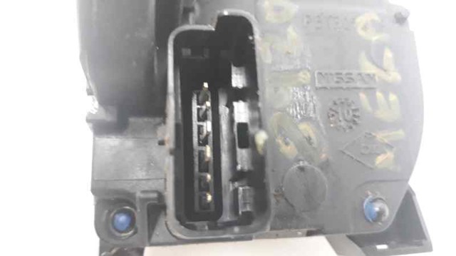 825030002R Cerradura de puerta trasera izquierda  en stock Granada