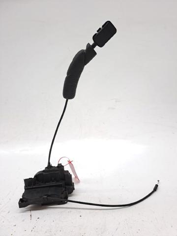 825030002R Cerradura de puerta trasera izquierda  disponible Utrera