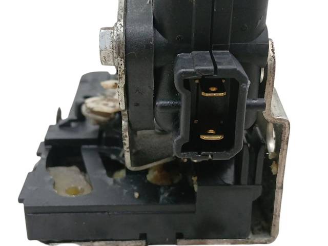 825030283R Cerradura de puerta trasera izquierda  comprar en Zaragoza