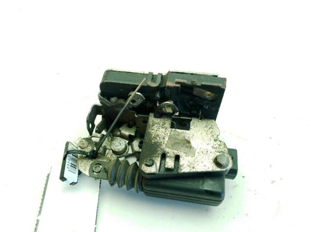 RENAULT 825030283R Cerradura de puerta trasera izquierda  en stock Salamanca