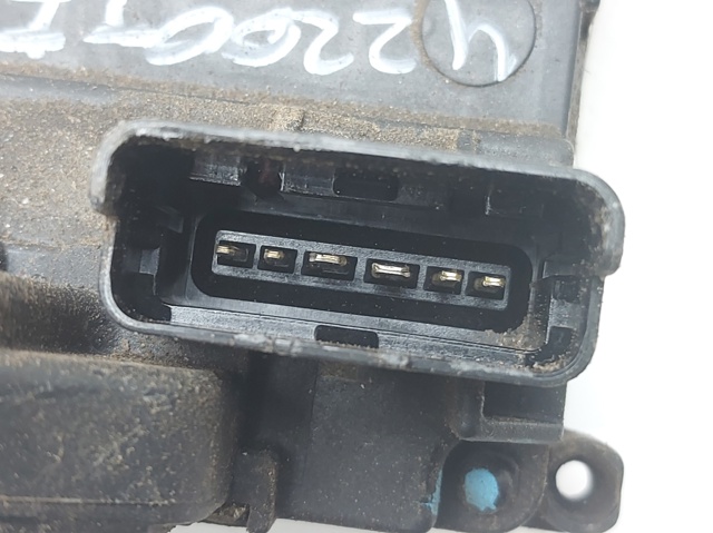 RENAULT 825030574R Cerradura de puerta trasera izquierda  comprar en Ponferrada