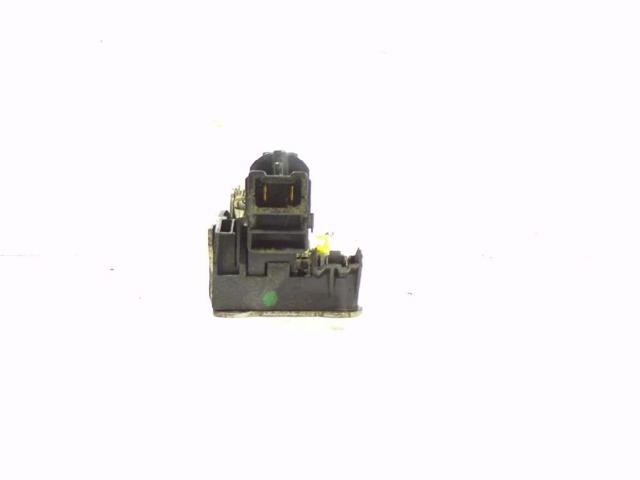 825032860R RENAULT Cerradura de puerta trasera izquierda  disponible Alicante
